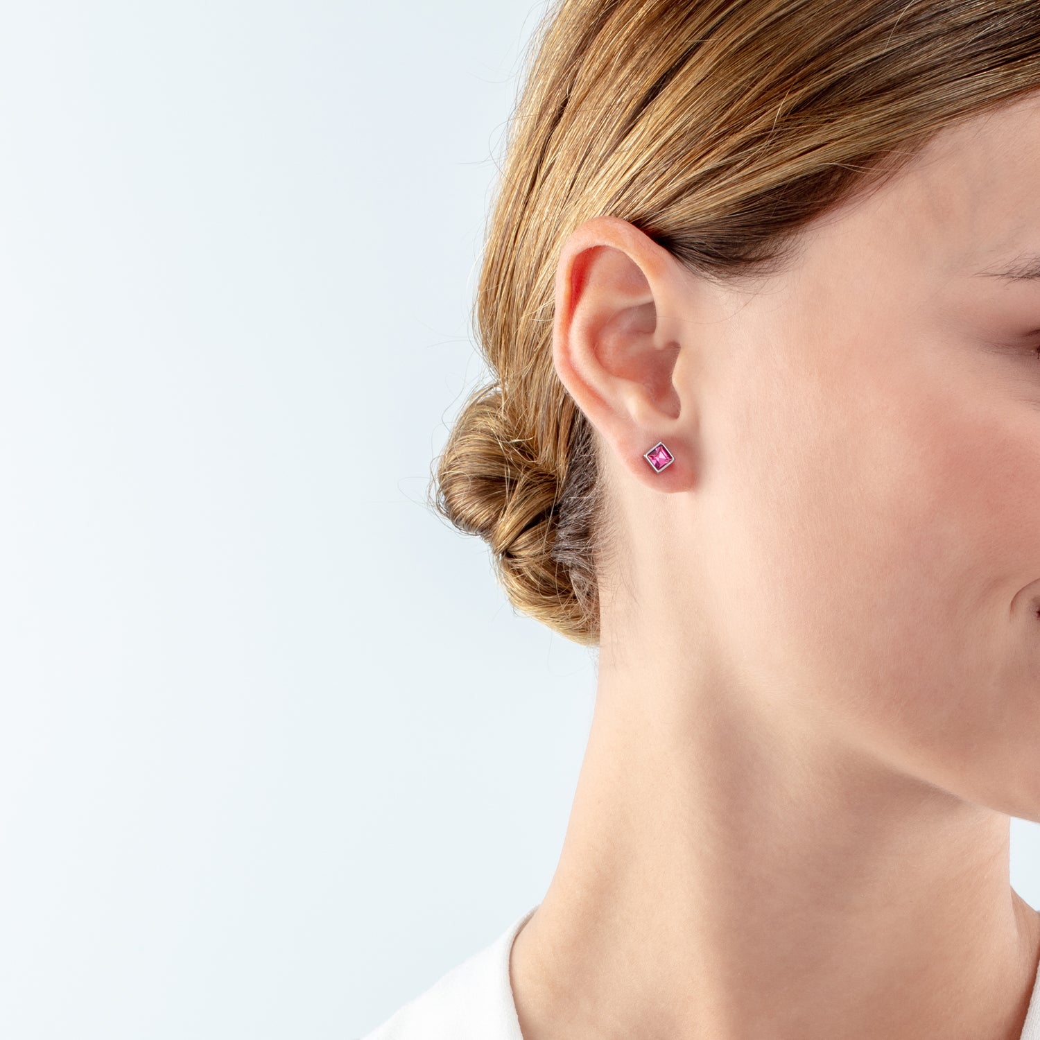 Brilliant Square small earrings silver pink - Image 4
