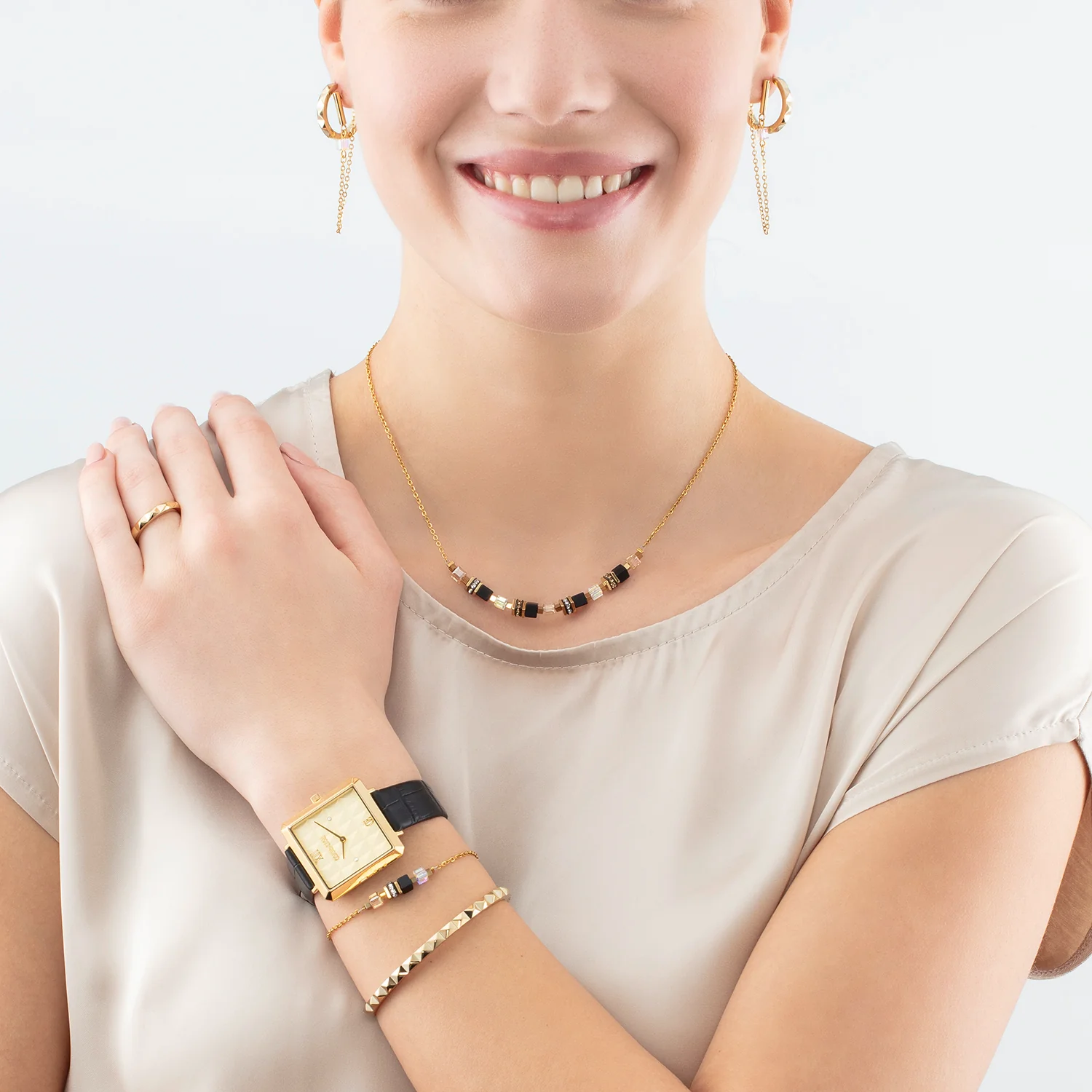 Hoop earrings Spikes 23 gold - Image 4