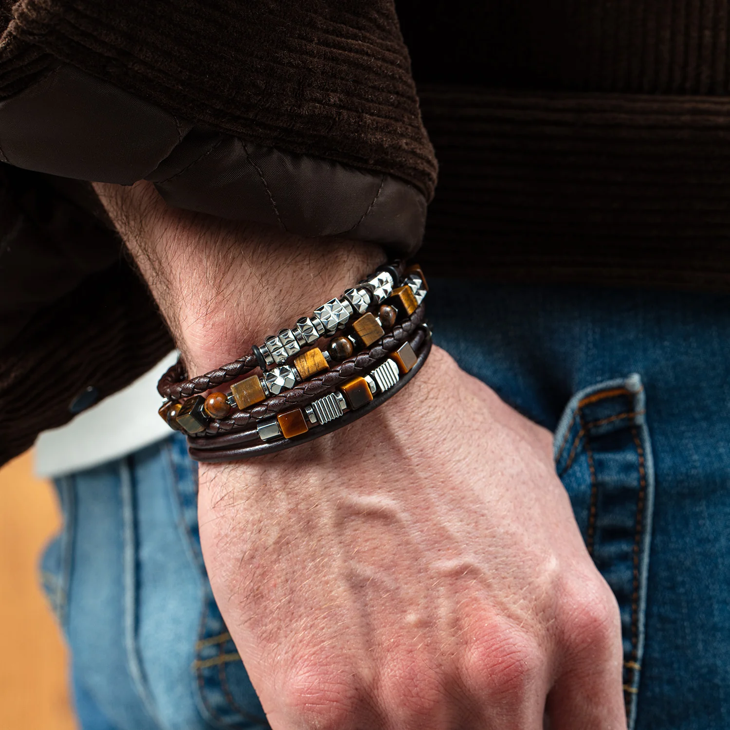 Tiger Eye Cube and Bead Bracelet with Stainless Steel Spikes Cubes - Image 4